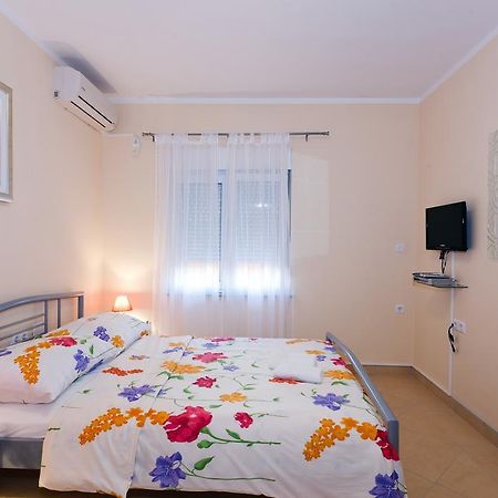 Apartmani Juric Vrsar Εξωτερικό φωτογραφία